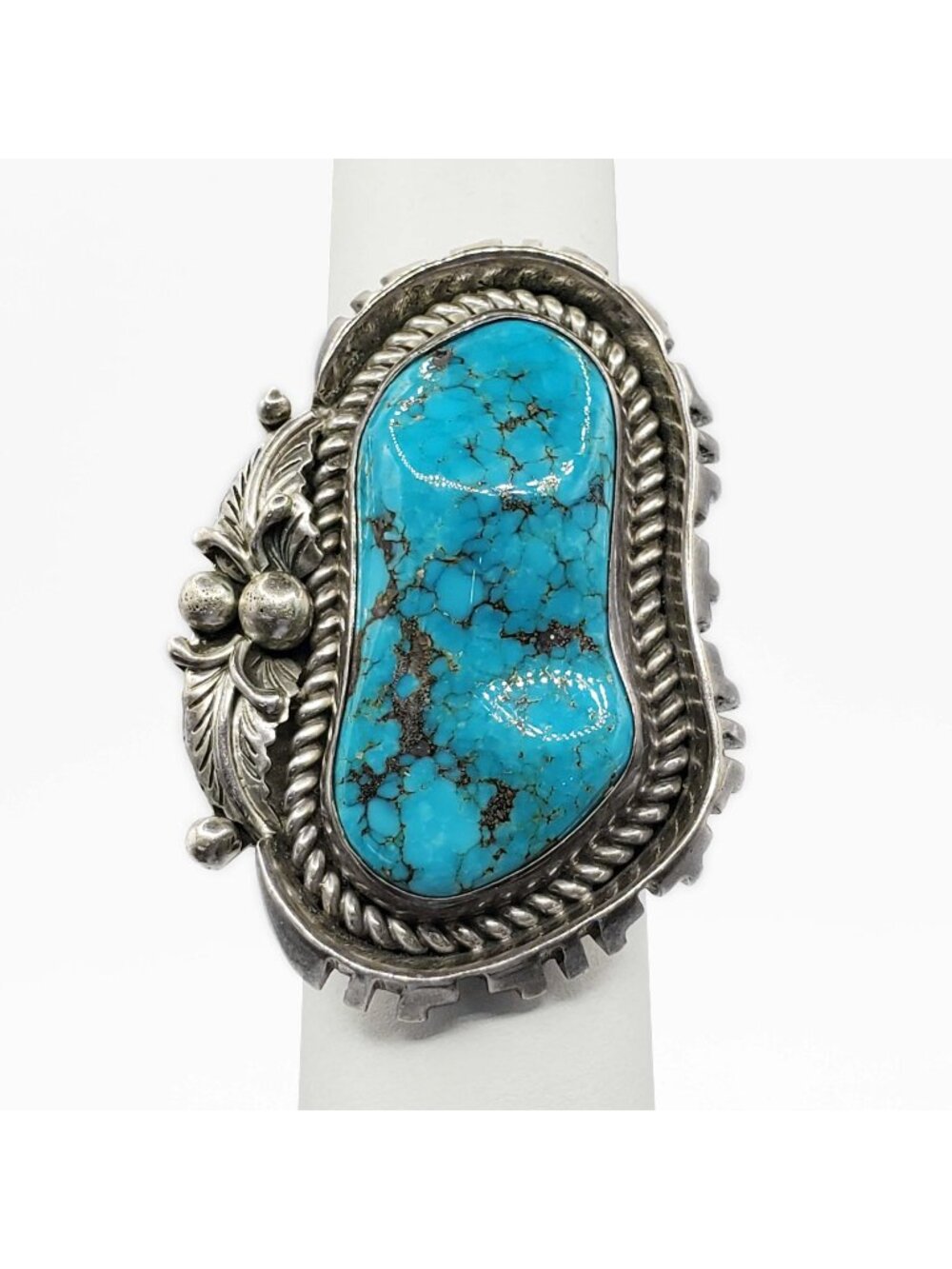 Navajo Style Natural Turquoise Freeform Cabochon Ring Sterling Silver Size 8.25